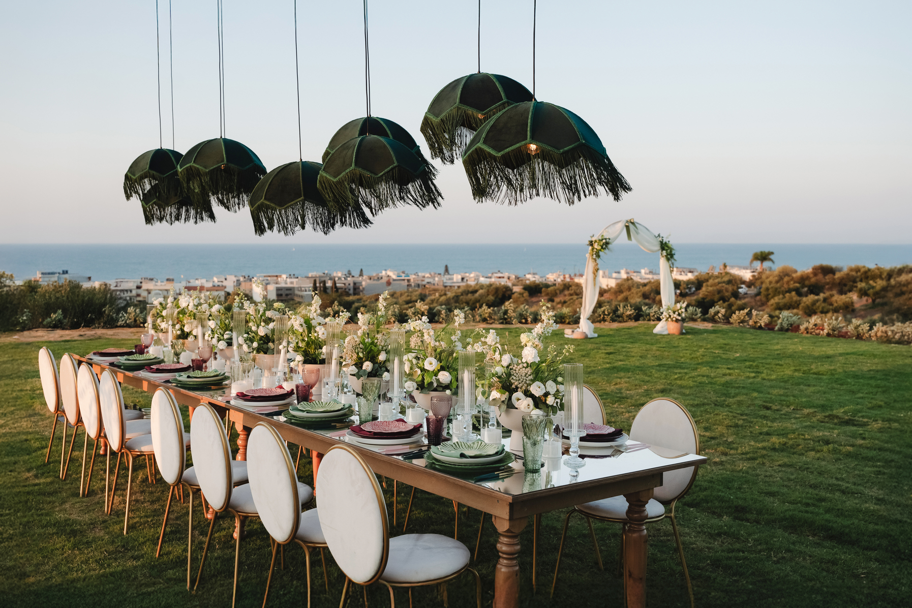 Image: http://www.bookyourweddingday.com/images/media/uploadfiles/Riza estate Crete_09.jpg
